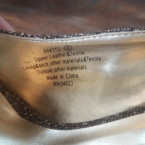 Banana Republic peep toe pumps leather & textile - Picture 5 of 7